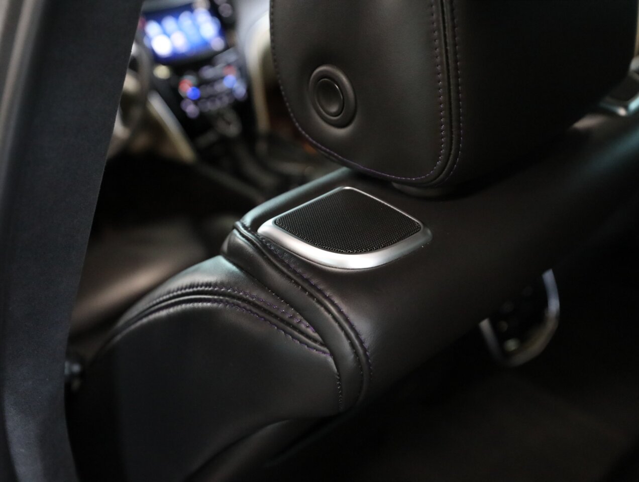 2015 Cadillac XTS Platinum AWD - Photo 29 - Addison, IL 60101