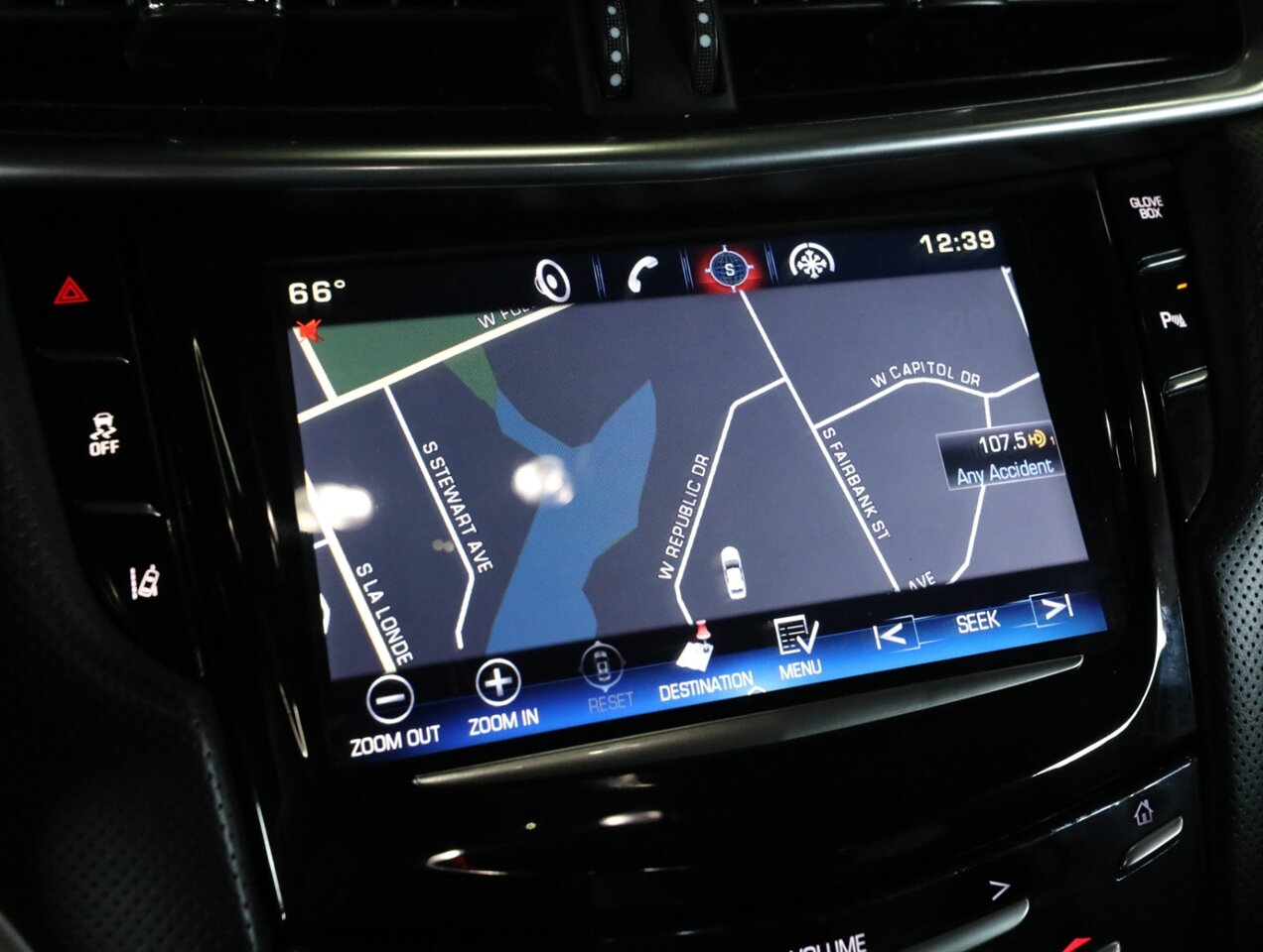 2015 Cadillac XTS Platinum AWD - Photo 41 - Addison, IL 60101