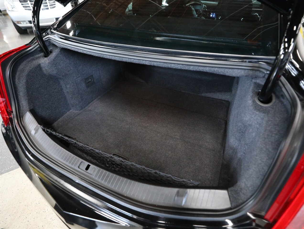 2015 Cadillac XTS Platinum AWD - Photo 24 - Addison, IL 60101