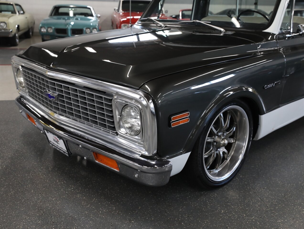 1972 Chevrolet C-10 Pickup - Photo 3 - Addison, IL 60101