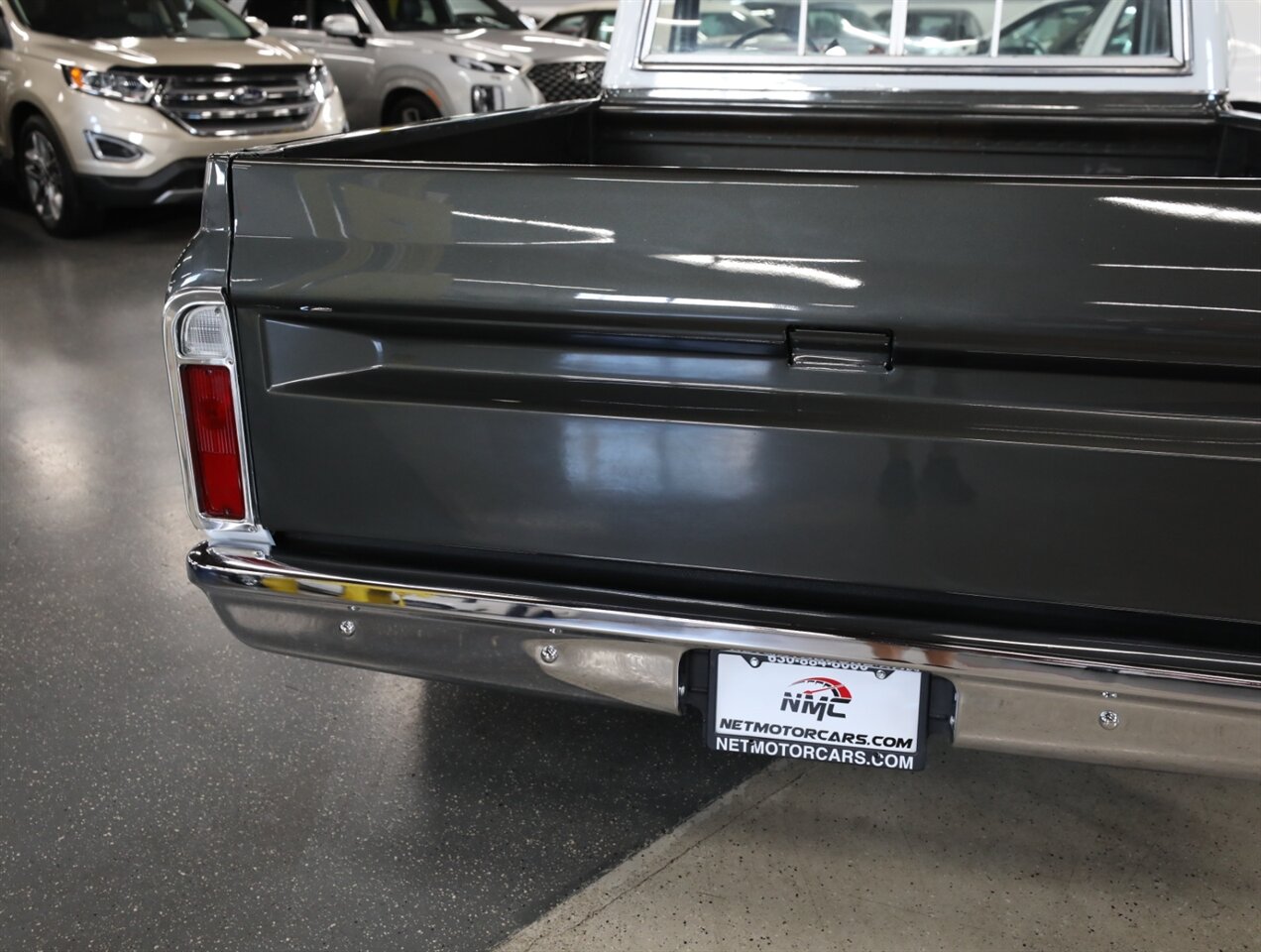 1972 Chevrolet C-10 Pickup - Photo 20 - Addison, IL 60101