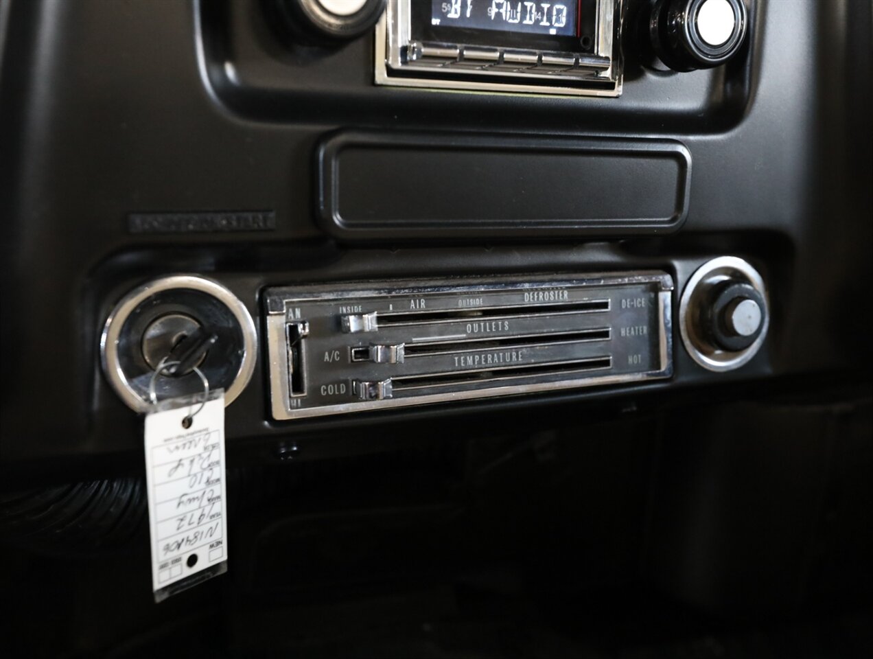 1972 Chevrolet C-10 Pickup - Photo 49 - Addison, IL 60101