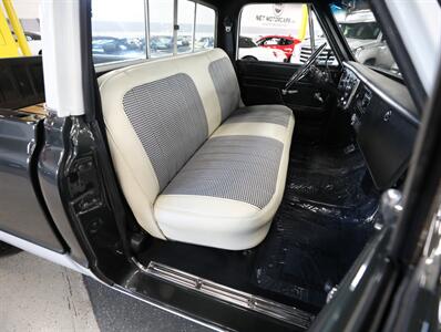 1972 Chevrolet C-10 Pickup - Photo 39 - Addison, IL 60101