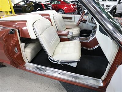 1966 Ford Thunderbird Convertible   - Photo 32 - Addison, IL 60101