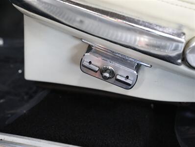 1966 Ford Thunderbird Convertible   - Photo 79 - Addison, IL 60101