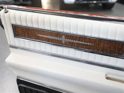 1966 Ford Thunderbird Convertible   - Photo 39 - Addison, IL 60101