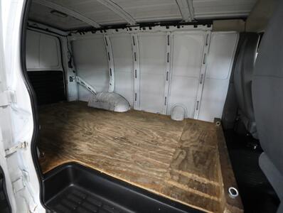 2012 Chevrolet Express 2500 Cargo Van   - Photo 20 - Addison, IL 60101