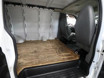 2012 Chevrolet Express 2500 Cargo Van   - Photo 19 - Addison, IL 60101