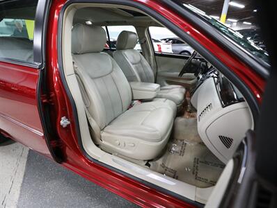 2011 Cadillac DTS Luxury Collection   - Photo 19 - Addison, IL 60101