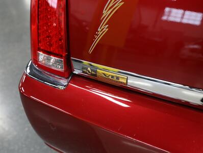 2011 Cadillac DTS Luxury Collection   - Photo 11 - Addison, IL 60101