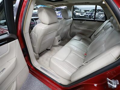 2011 Cadillac DTS Luxury Collection   - Photo 25 - Addison, IL 60101