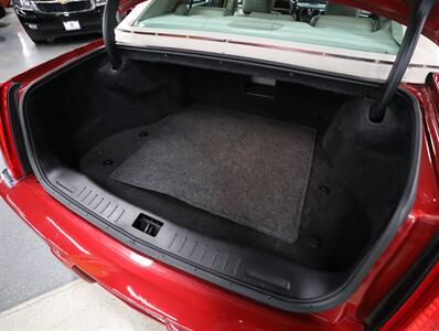 2011 Cadillac DTS Luxury Collection   - Photo 23 - Addison, IL 60101