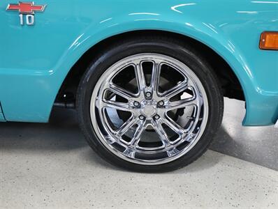 1971 Chevrolet C-10   - Photo 58 - Addison, IL 60101