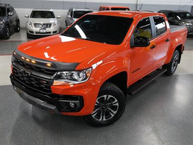 2021 Chevrolet Colorado Z71 4X4   - Photo 2 - Addison, IL 60101