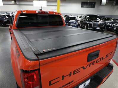 2021 Chevrolet Colorado Z71 4X4   - Photo 18 - Addison, IL 60101