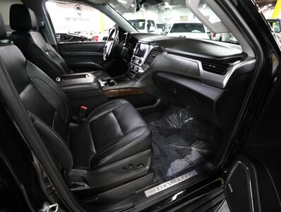 2020 Chevrolet Tahoe LT 4WD   - Photo 17 - Addison, IL 60101