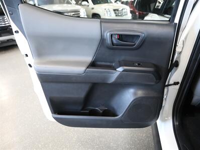 2023 Toyota Tacoma Double Cab SR V6 4X4   - Photo 26 - Addison, IL 60101