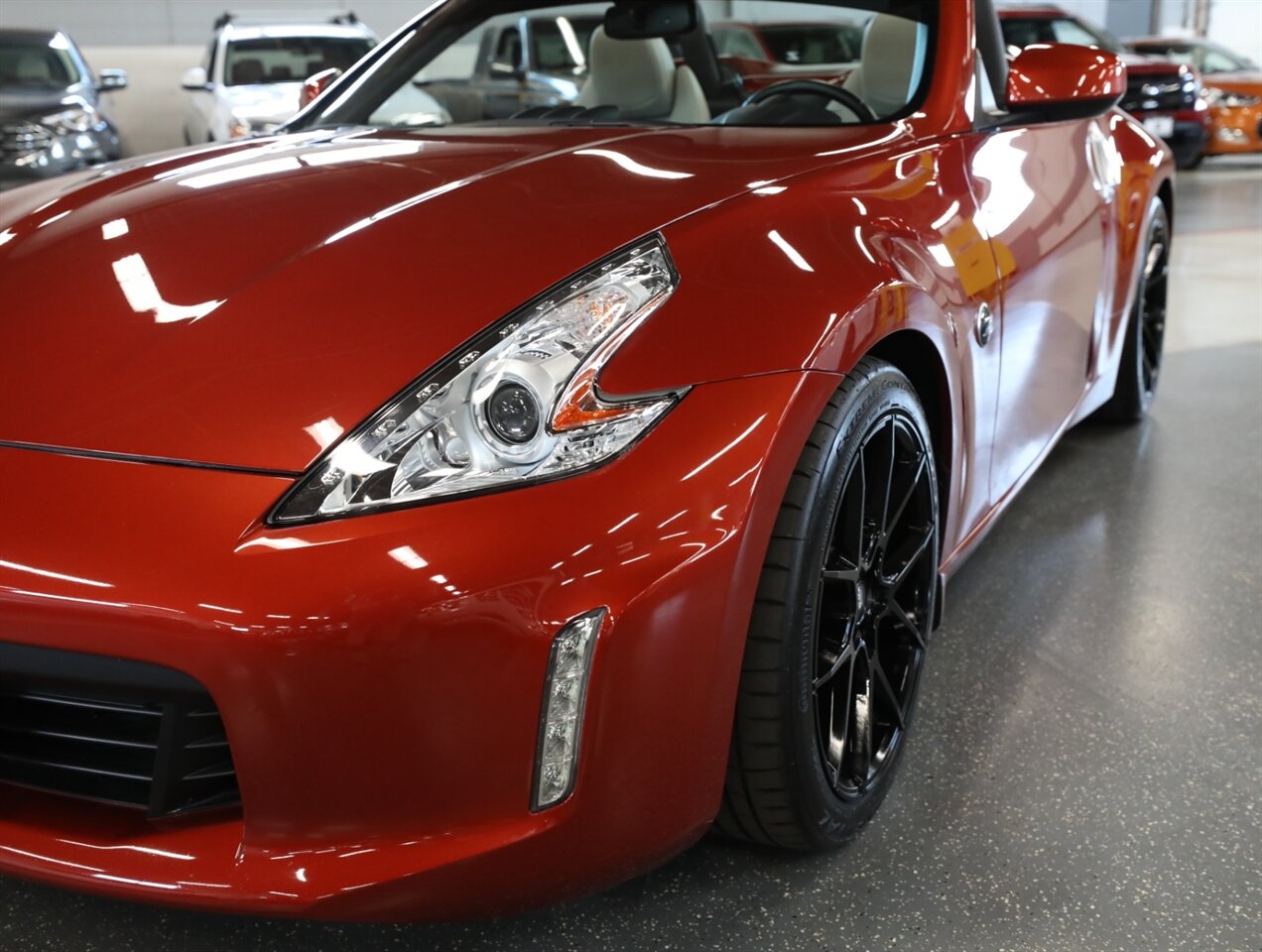 2015 Nissan 370Z Roadster Touring - Photo 5 - Addison, IL 60101