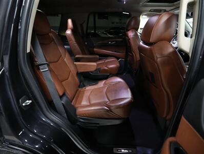 2019 Cadillac Escalade Luxury 4WD   - Photo 18 - Addison, IL 60101