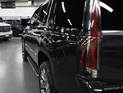 2019 Cadillac Escalade Luxury 4WD   - Photo 11 - Addison, IL 60101