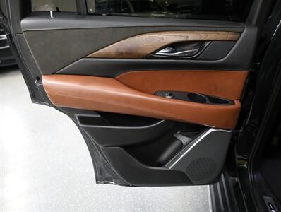 2019 Cadillac Escalade Luxury 4WD   - Photo 25 - Addison, IL 60101