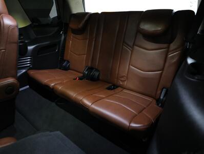 2019 Cadillac Escalade Luxury 4WD   - Photo 24 - Addison, IL 60101