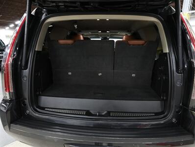 2019 Cadillac Escalade Luxury 4WD   - Photo 20 - Addison, IL 60101