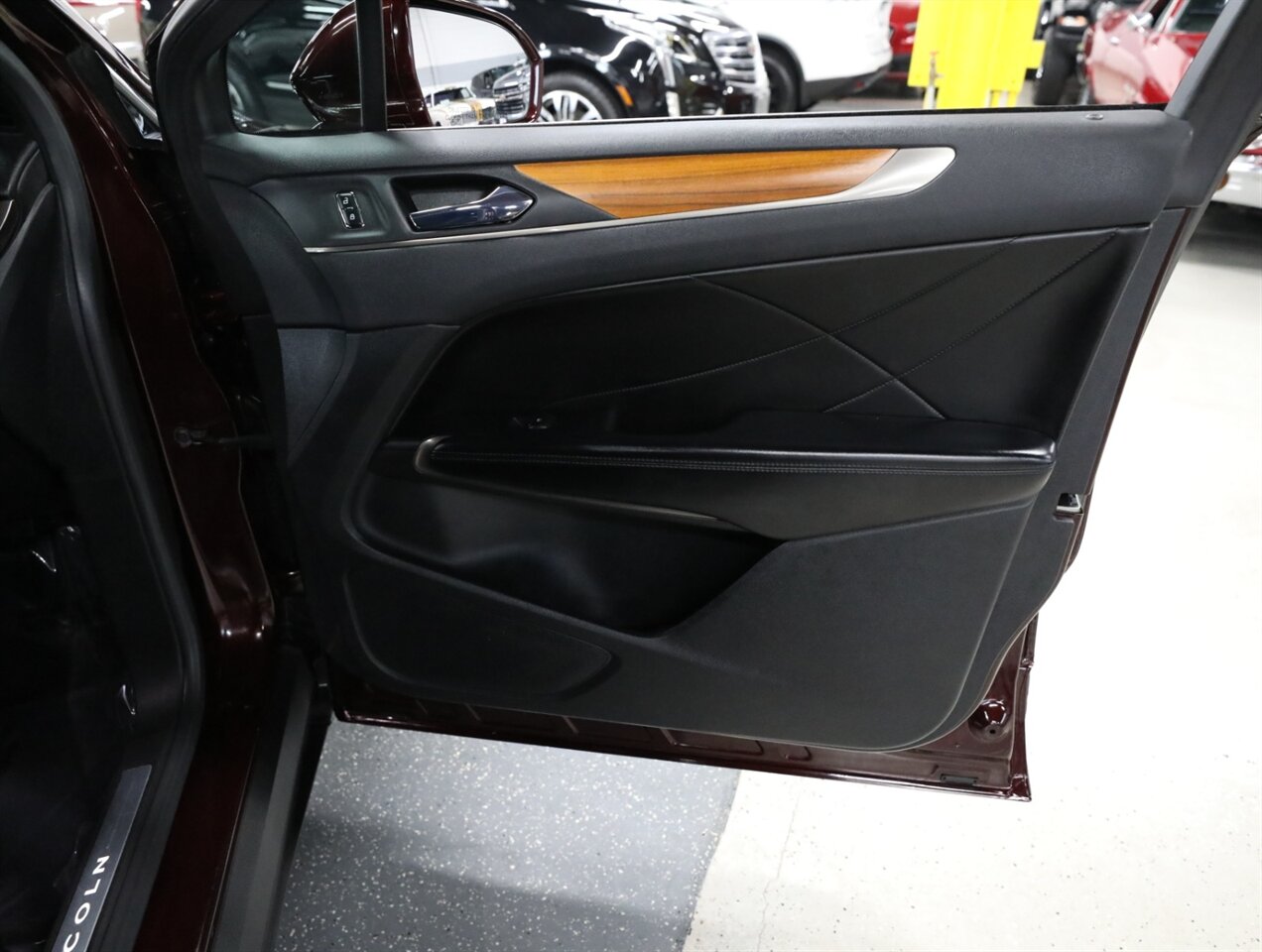 2017 Lincoln MKC Reserve - Photo 17 - Addison, IL 60101