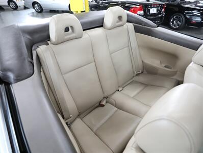 2008 Toyota Camry Solara SLE V6 Convertible - Photo 20 - Addison, IL 60101