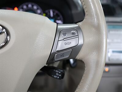 2008 Toyota Camry Solara SLE V6 Convertible - Photo 29 - Addison, IL 60101