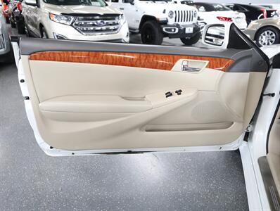 2008 Toyota Camry Solara SLE V6 Convertible - Photo 23 - Addison, IL 60101
