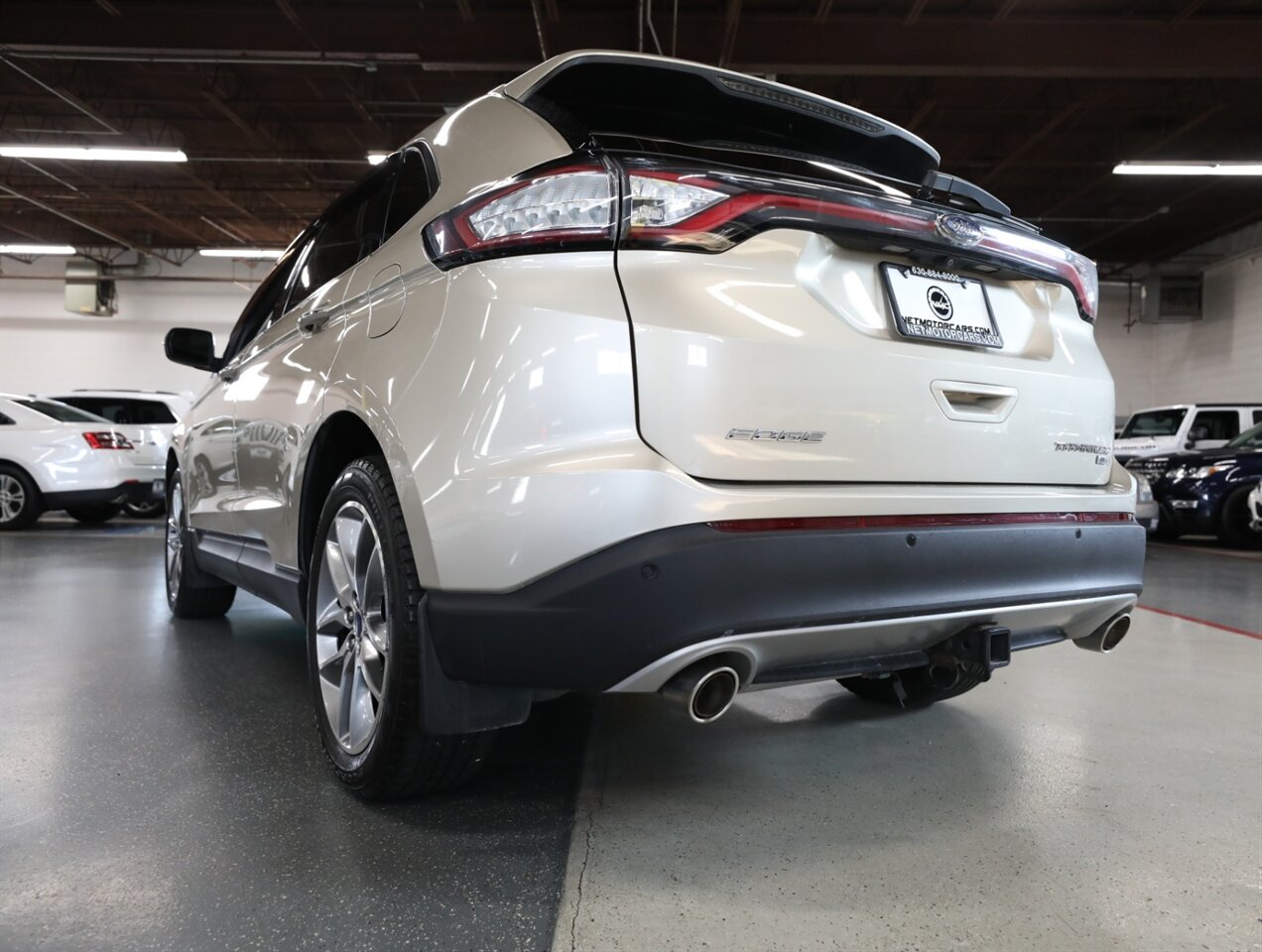 2018 Ford Edge Titanium - Photo 13 - Addison, IL 60101