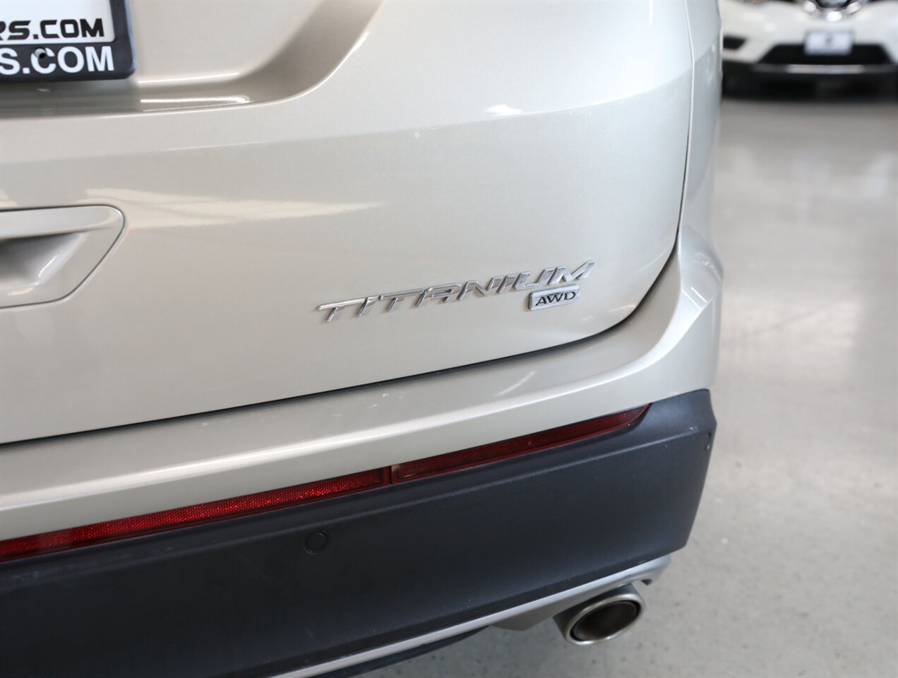 2018 Ford Edge Titanium - Photo 11 - Addison, IL 60101