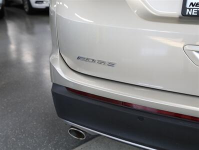 2018 Ford Edge Titanium - Photo 12 - Addison, IL 60101