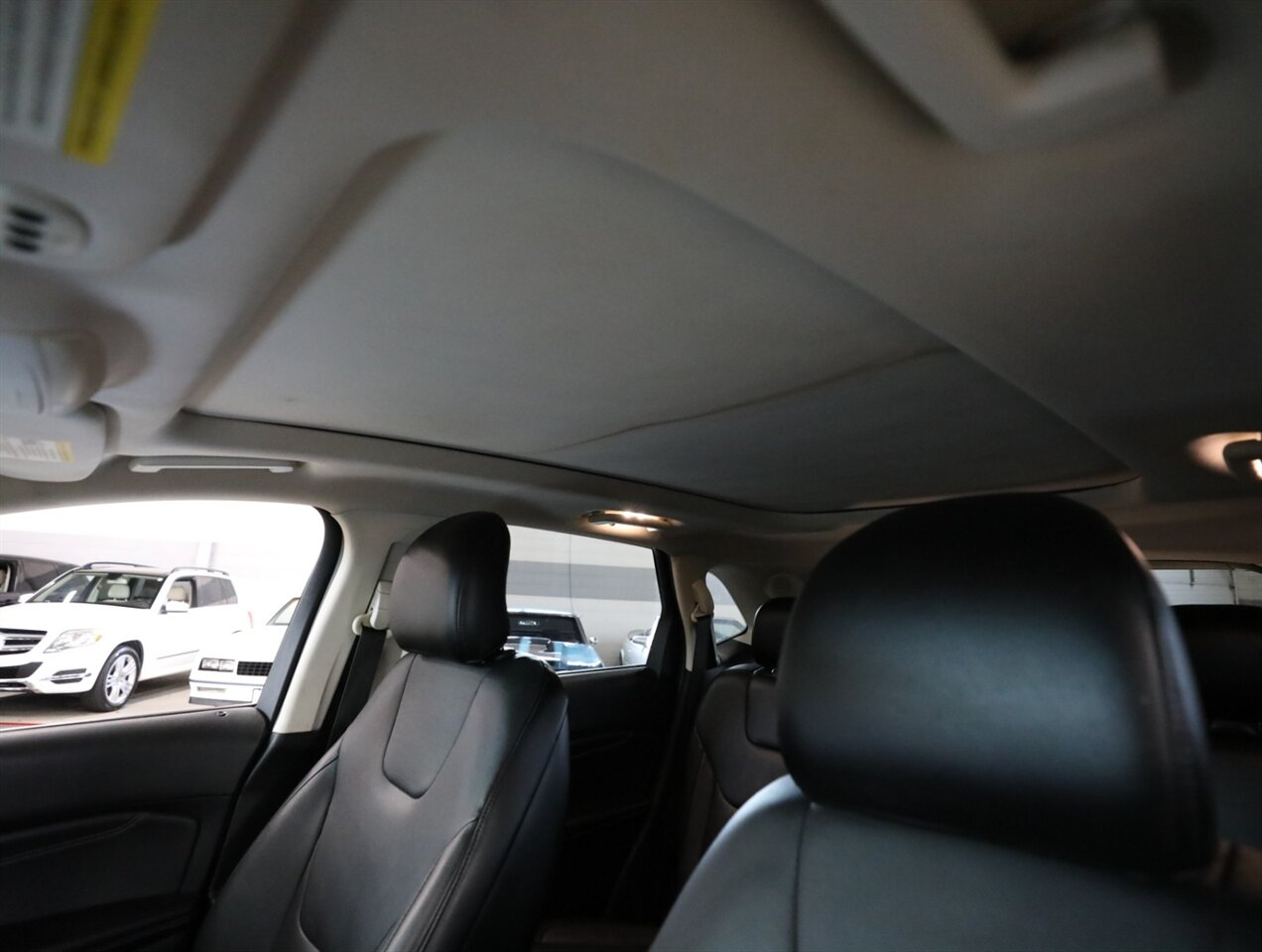 2018 Ford Edge Titanium - Photo 32 - Addison, IL 60101