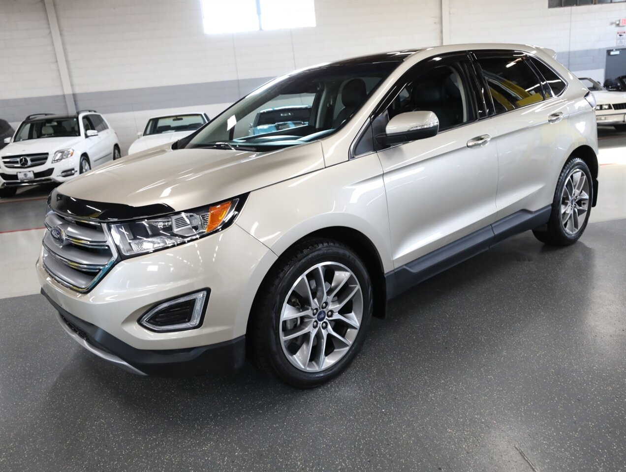2018 Ford Edge Titanium - Photo 4 - Addison, IL 60101