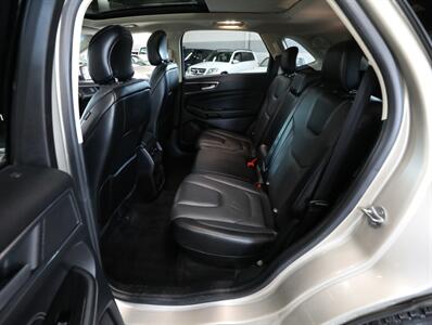 2018 Ford Edge Titanium - Photo 26 - Addison, IL 60101