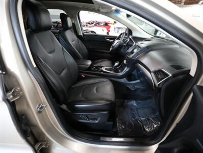 2018 Ford Edge Titanium - Photo 19 - Addison, IL 60101