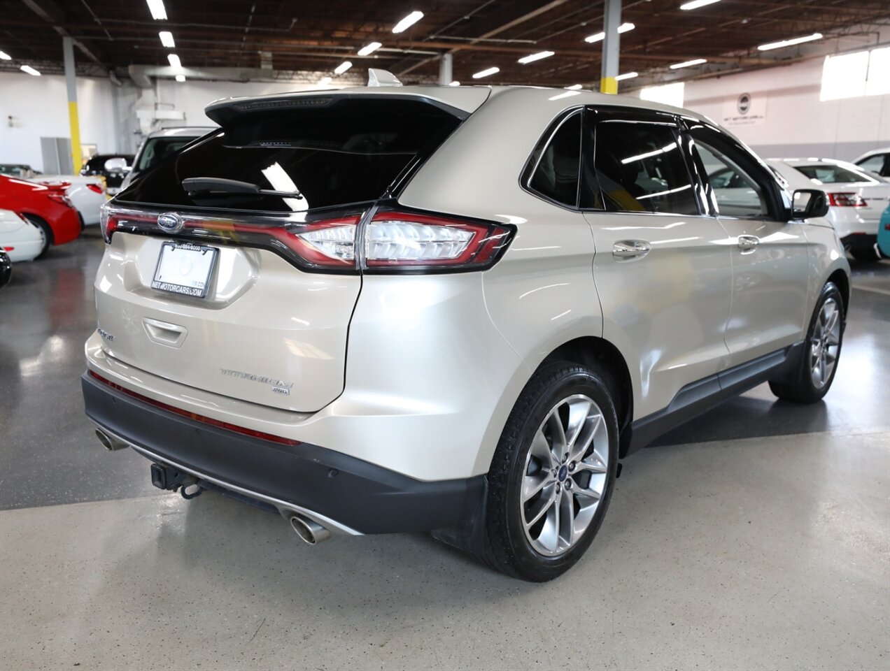 2018 Ford Edge Titanium - Photo 9 - Addison, IL 60101