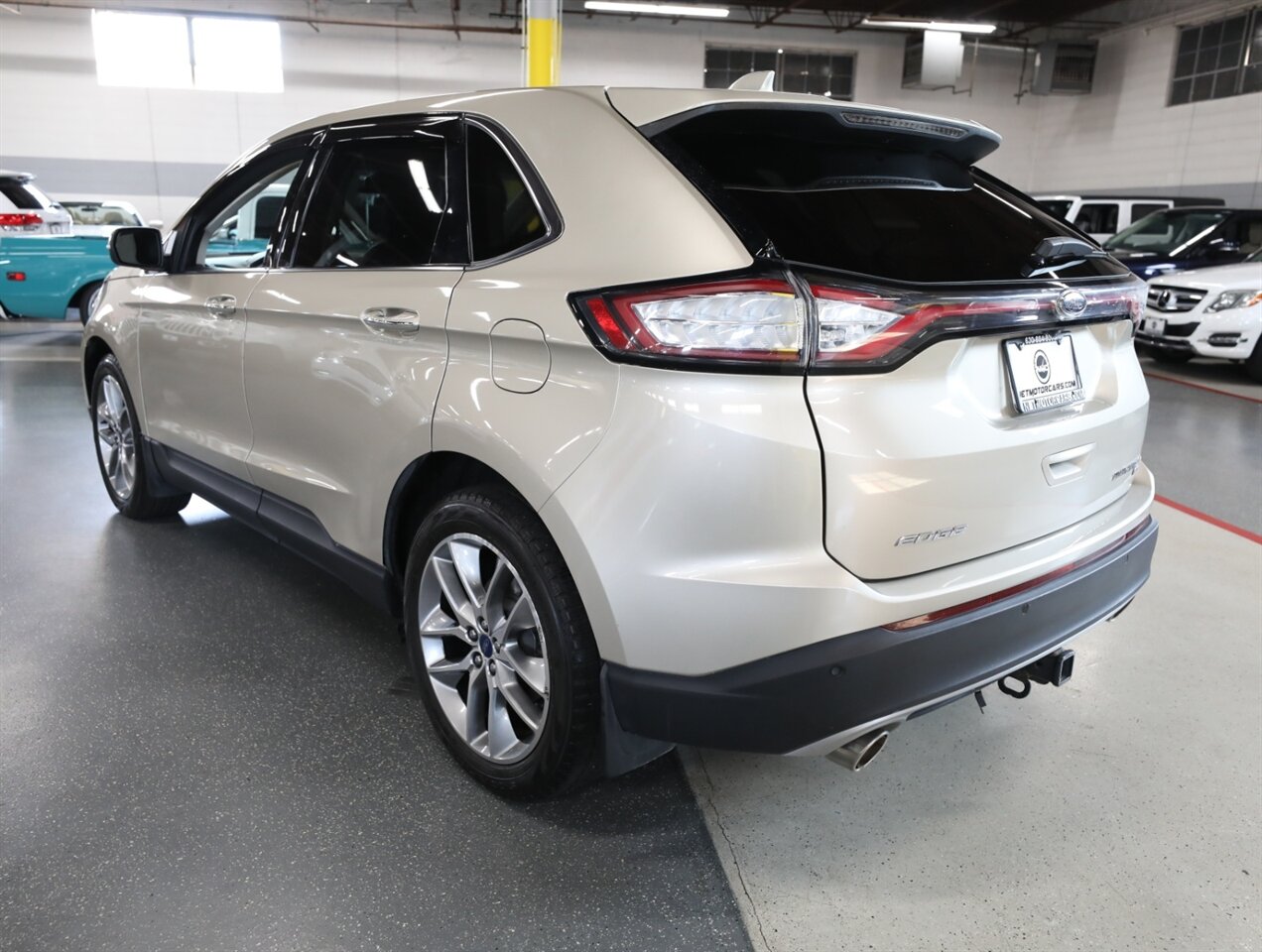 2018 Ford Edge Titanium - Photo 14 - Addison, IL 60101