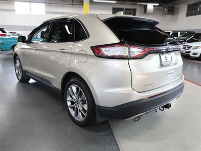 2018 Ford Edge Titanium - Photo 14 - Addison, IL 60101