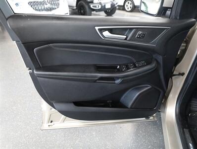 2018 Ford Edge Titanium - Photo 28 - Addison, IL 60101