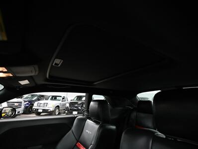 2009 Dodge Challenger SRT8   - Photo 32 - Addison, IL 60101