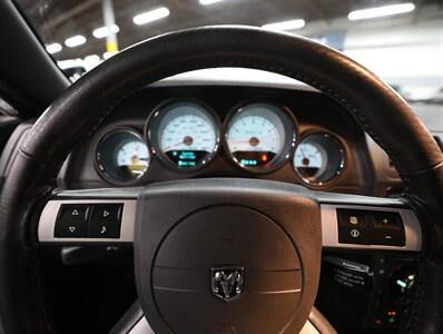 2009 Dodge Challenger SRT8   - Photo 39 - Addison, IL 60101