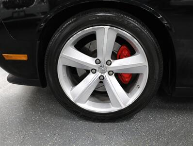 2009 Dodge Challenger SRT8   - Photo 45 - Addison, IL 60101