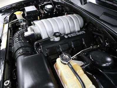 2009 Dodge Challenger SRT8   - Photo 51 - Addison, IL 60101