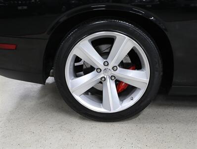 2009 Dodge Challenger SRT8   - Photo 47 - Addison, IL 60101