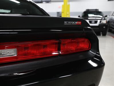 2009 Dodge Challenger SRT8   - Photo 14 - Addison, IL 60101