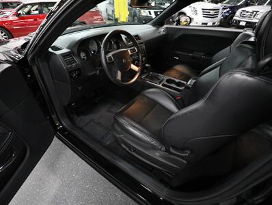 2009 Dodge Challenger SRT8   - Photo 28 - Addison, IL 60101