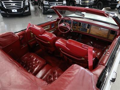 1985 Cadillac Eldorado Biarritz   - Photo 21 - Addison, IL 60101